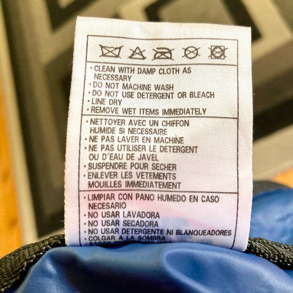 Vintage Nike Sport / Gym Bag - Picture 11 of 12